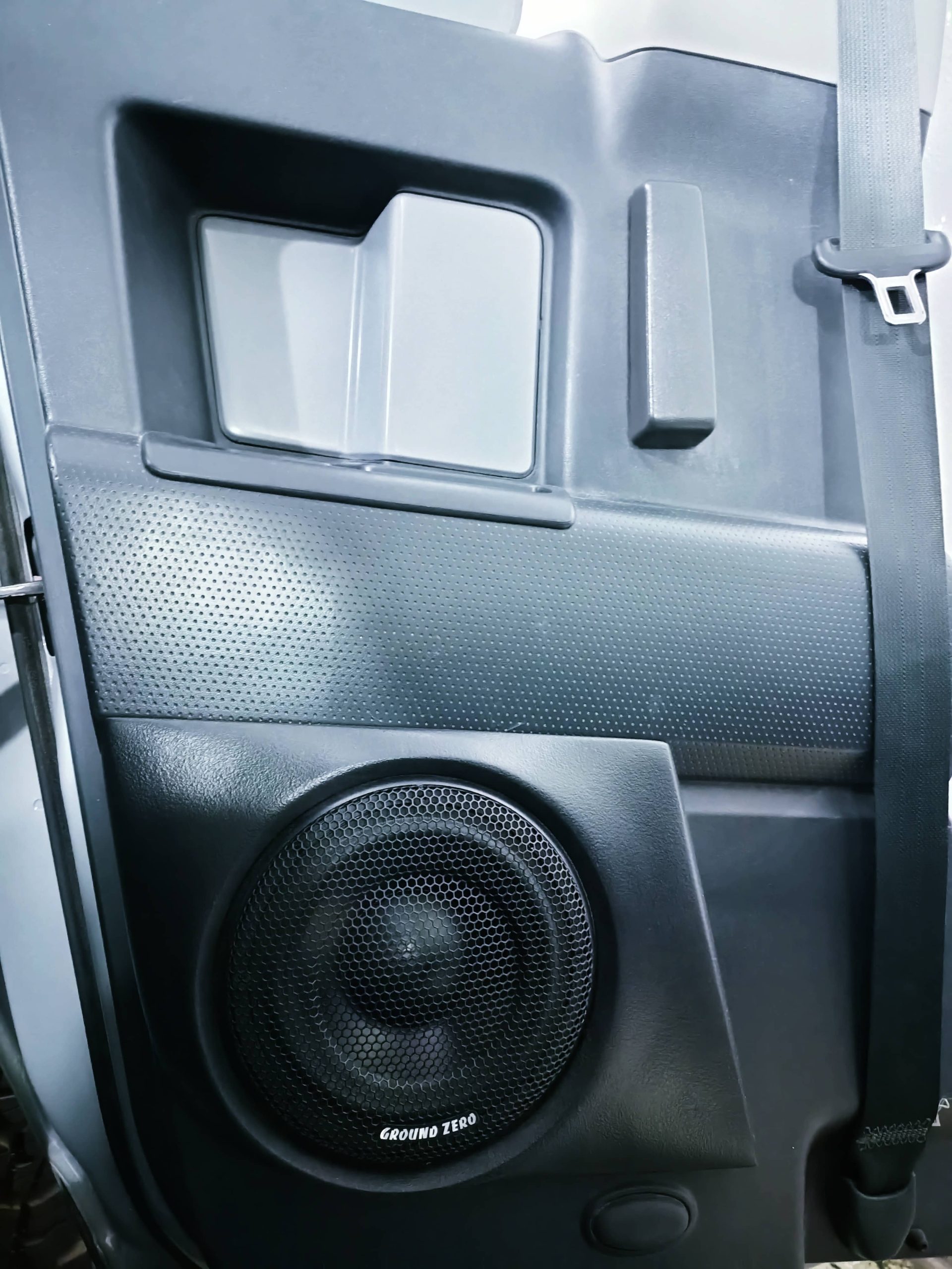 %Insonorizante Automotriz%